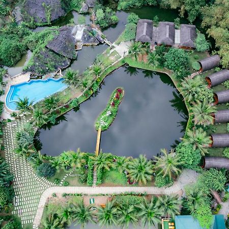 Готель Fairy Mountain Retreat Ніньбінь Екстер'єр фото