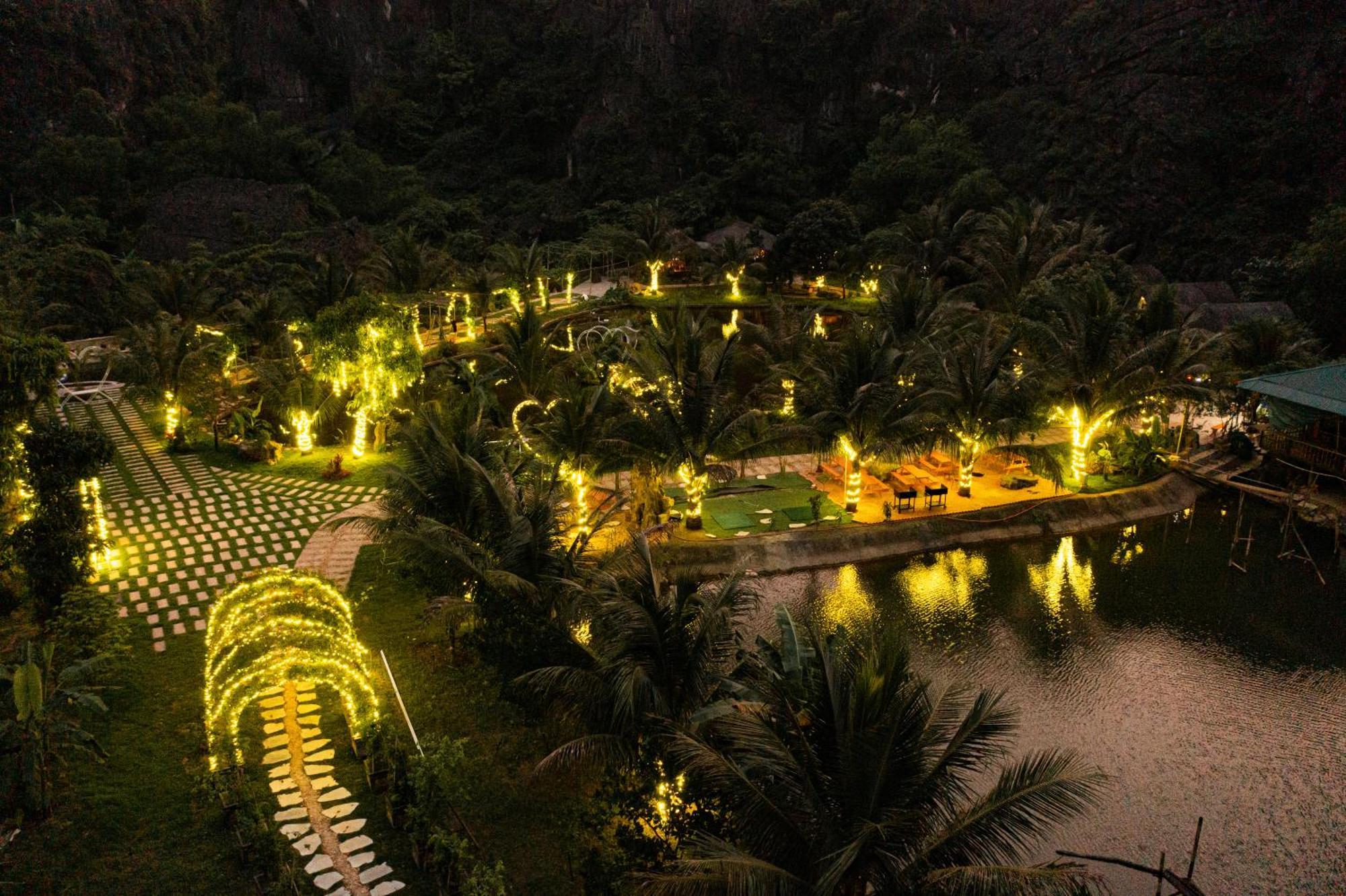 Готель Fairy Mountain Retreat Ніньбінь Екстер'єр фото