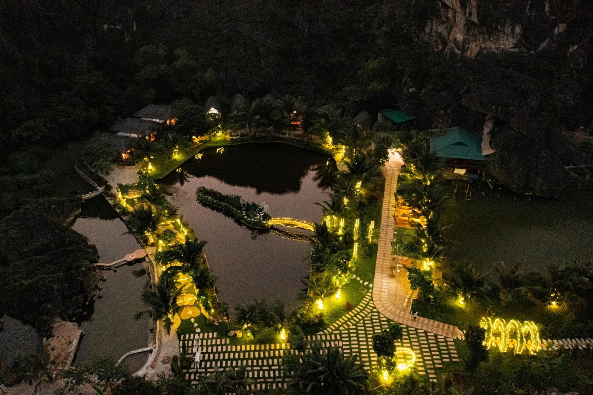 Готель Fairy Mountain Retreat Ніньбінь Екстер'єр фото